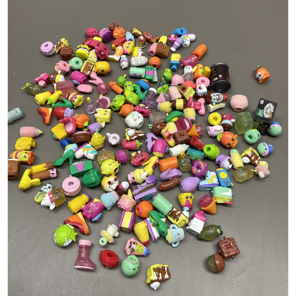 Huge Lot Of 190 Piece Shopkins Bundle - Picture 1 of 8